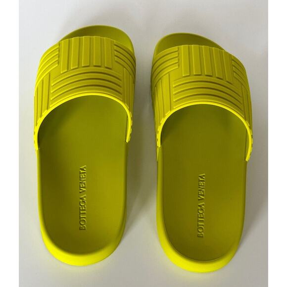 New $420 Bottega Veneta Men\'s Rubber Kiwi Slides Sandals 13 US (46 Euro) 690105 main image 5
